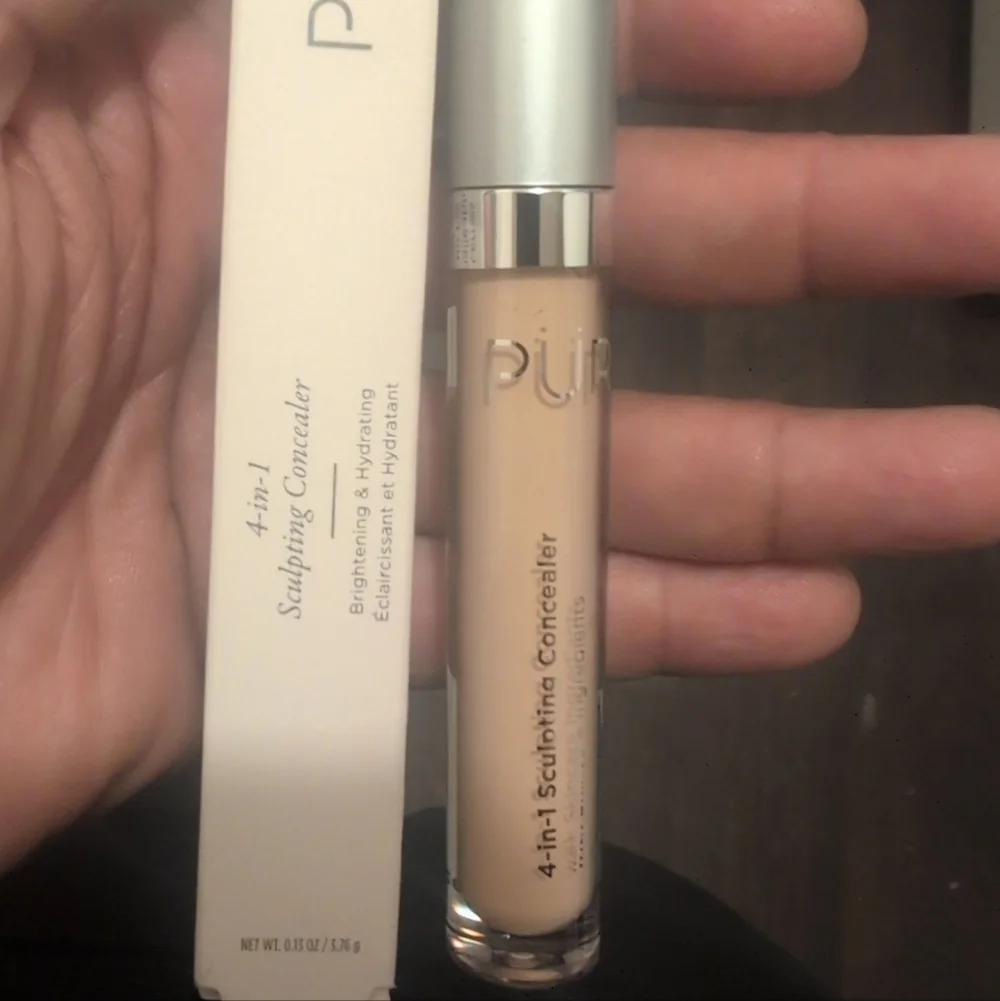 PUR 4-in-1 Sculpting Concealer - LN6